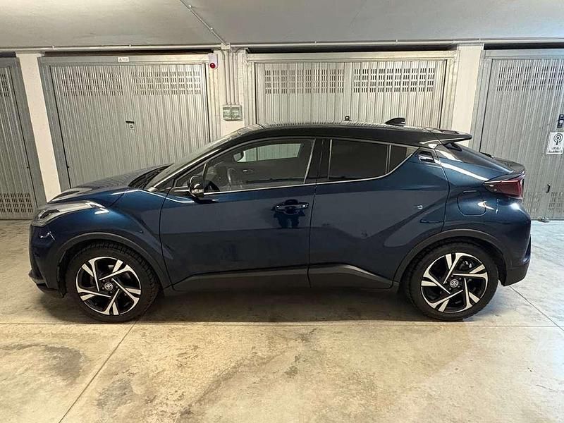 Usata Toyota C-HR Business Edition 152 CV (111 kW) 2023 Blu/azzurro SUV