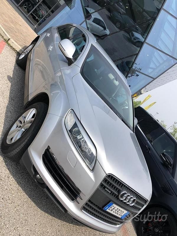 Usata Audi Q7 233 CV (171 kW) 2010 Grigio SUV