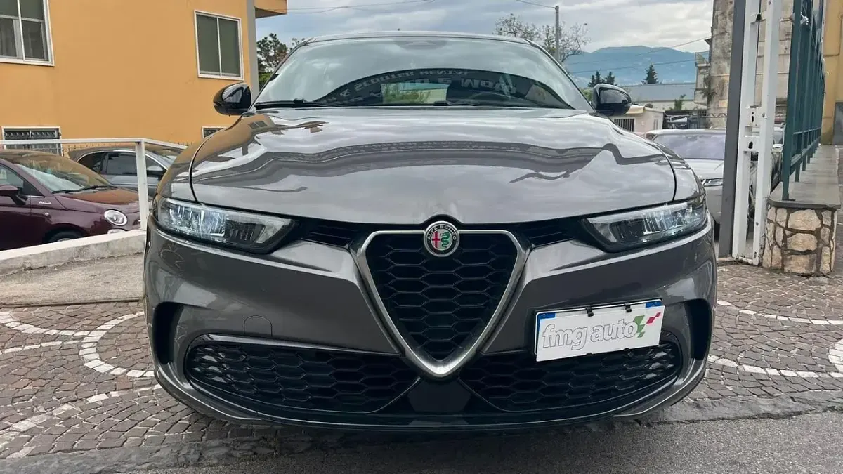 Usata Alfa Romeo Tonale Super 131 CV (96 kW) 2022 Grigio SUV