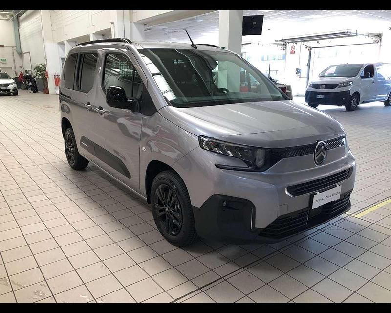 Nuova Citroën Berlingo 131 CV (96 kW) 2026 Grigio Monovolume
