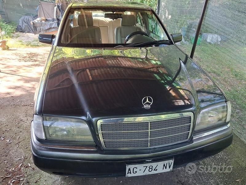 Usata Mercedes C200 136 CV (100 kW) 1996 Berlina