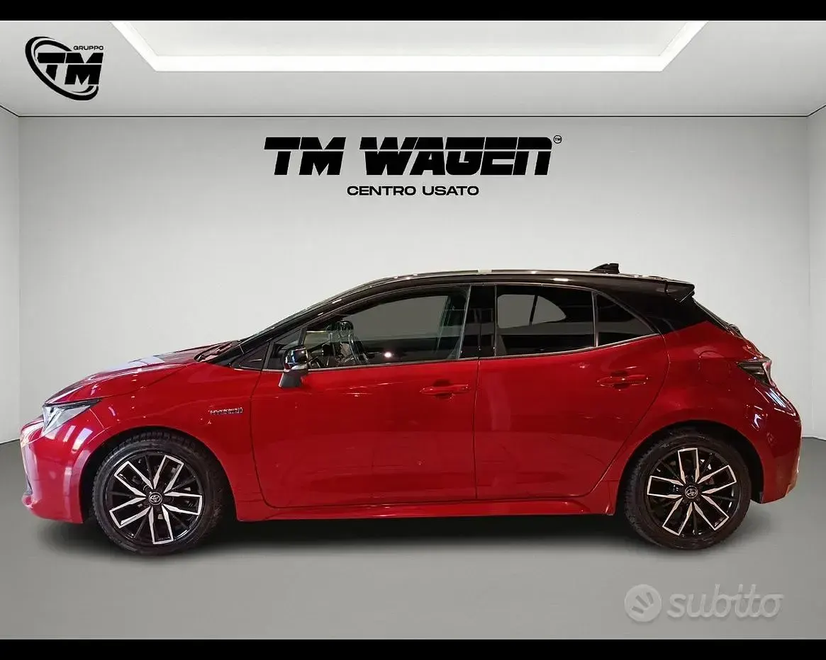 Usata Toyota Corolla Style 98 CV (72 kW) 2021 Rosso Berlina