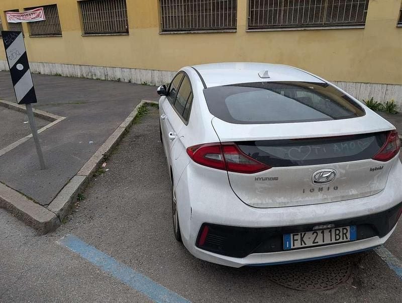 Usata Hyundai Ioniq Style 105 CV (77 kW) 2017 Utilitaria