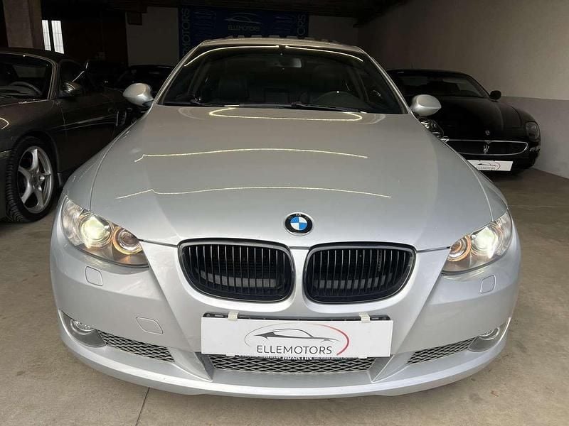 Usata BMW 335 Efficient Dynamics 306 CV (225 kW) 2007 Argento Coupé