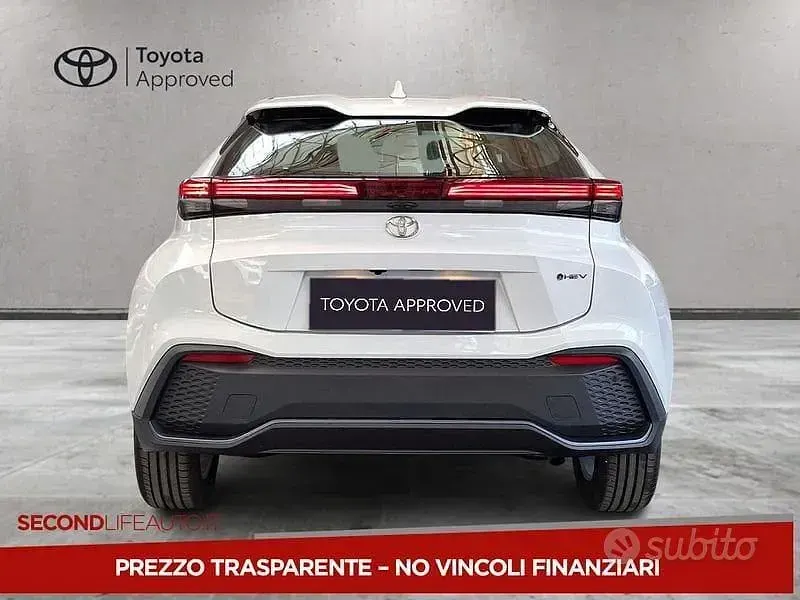Nuova Toyota C-HR Active 140 CV (102 kW) 2026 Bianco SUV