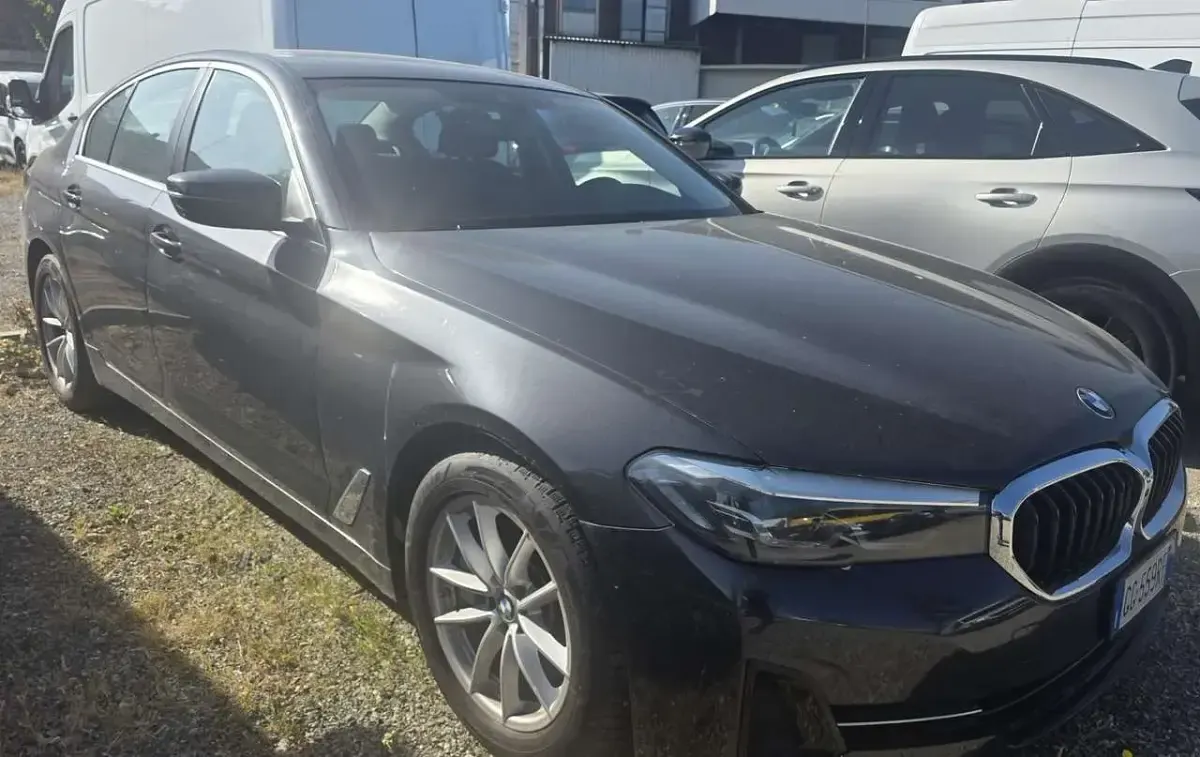 Usata BMW 530 249 CV (183 kW) 2021 Grigio Berlina