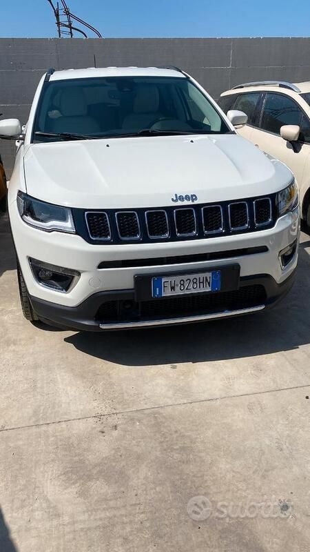 Usata Jeep Compass 120 CV (88 kW) 2019 Bianco SUV