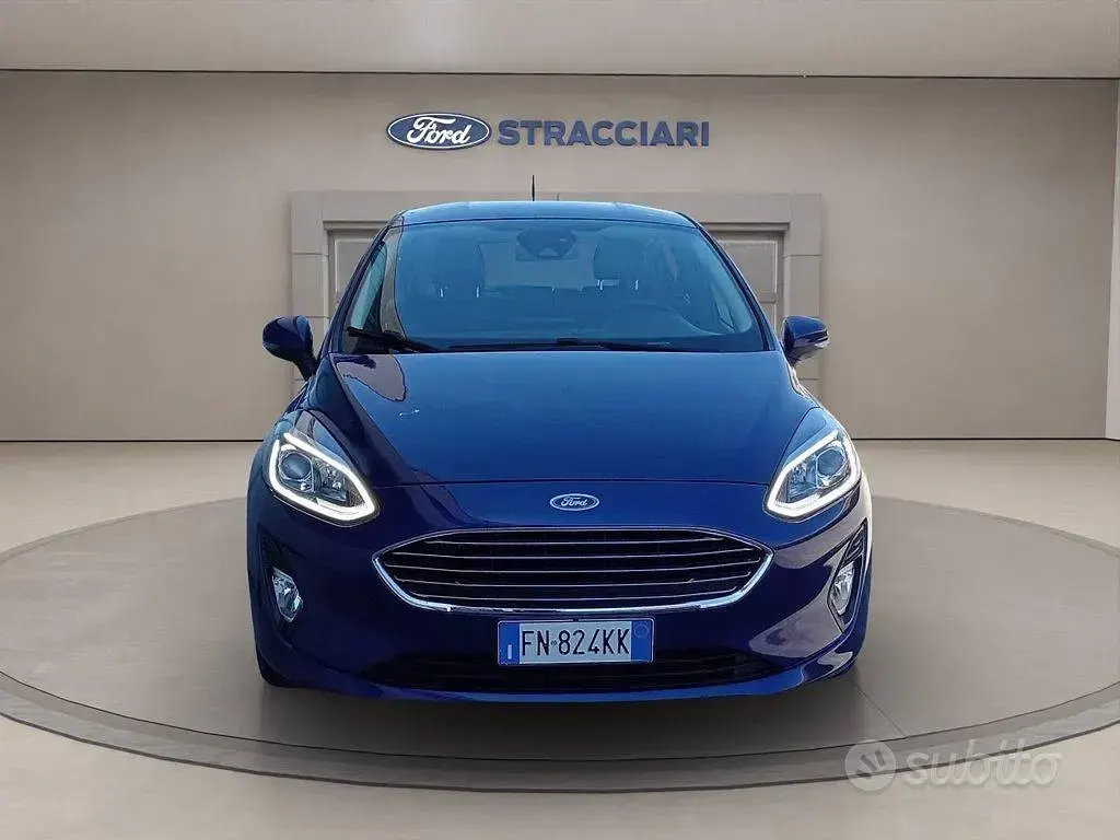 Usata Ford Fiesta Titanium 101 CV (74 kW) 2018 Blu metallizzato Utilitaria