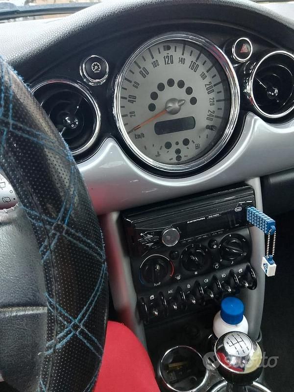 Usado Mini Cooper 88 HP (64 kW) 2005 Citadino
