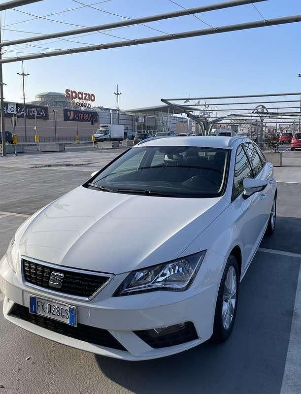 Usata Seat Leon ST Style 110 CV (80 kW) 2017 Bianco Station wagon