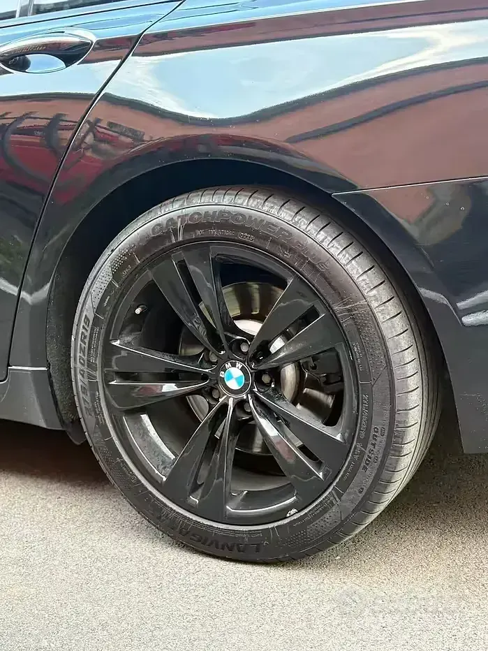 Usata BMW 730 245 CV (180 kW) 2009 Nero Berlina