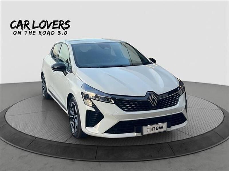 Usata Renault Clio V Techno 101 CV (74 kW) 2023 Bianco Utilitaria