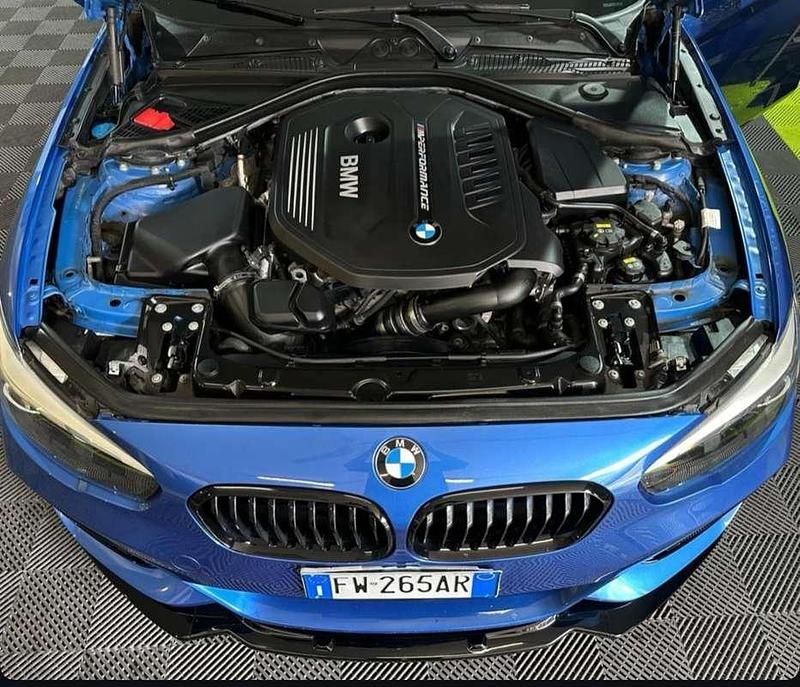 Usata BMW M140 340 CV (250 kW) 2019 Blu/azzurro Utilitaria