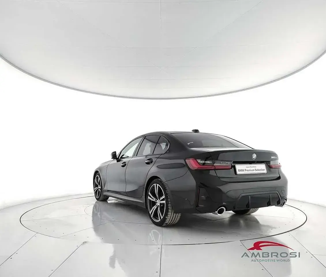 Occasion BMW 320 M Sport 190 PK (139 kW) 2024 Zwart Sedan