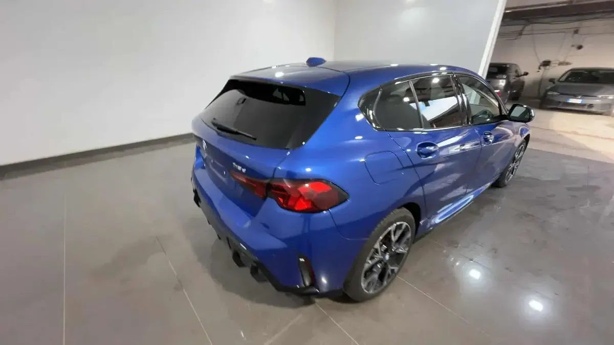 Occasion BMW 118 M Sport 150 PK (110 kW) 2025 Blauw Hatchback