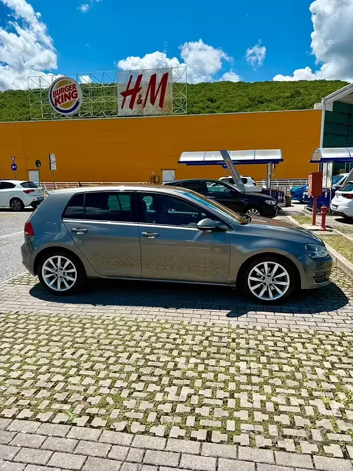 Usata VW Golf VII Highline 110 CV (80 kW) 2017 Grigio Berlina