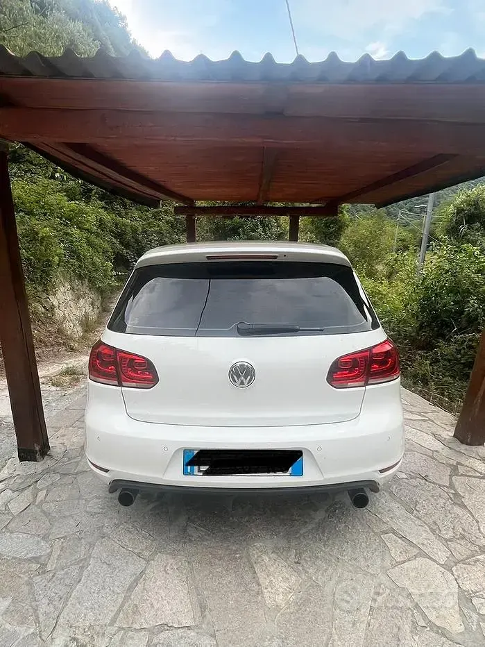 Usata VW Golf VI GTI 210 CV (154 kW) 2011 Coupé