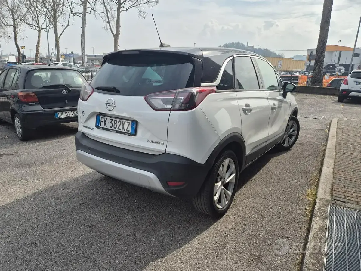 Usata Opel Crossland X 120 CV (88 kW) 2017 Bianco SUV