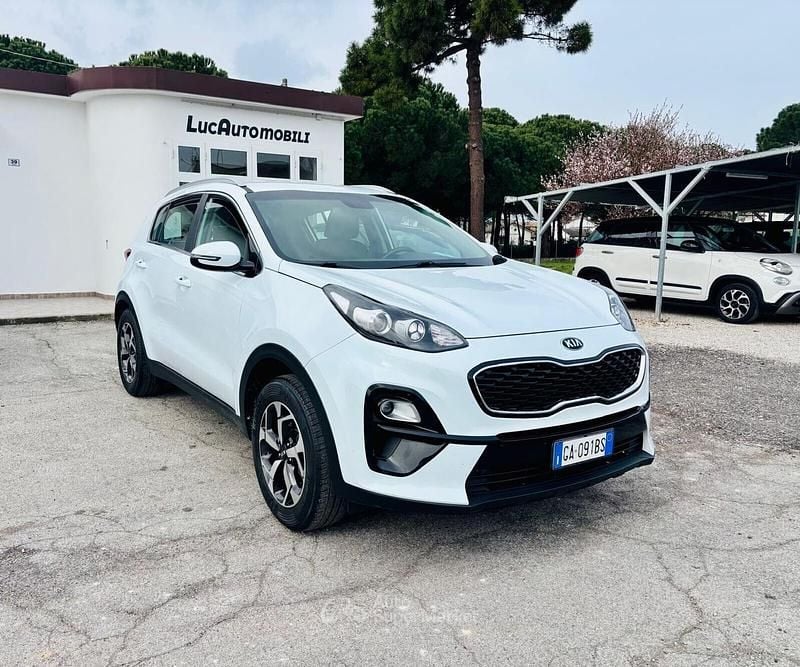 Usata Kia Sportage Style 132 CV (97 kW) 2020 Bianco SUV