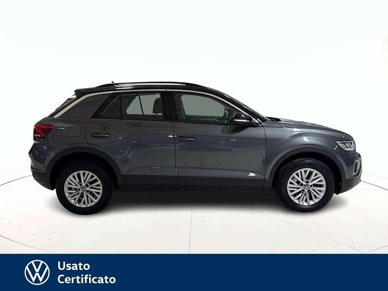 Usata VW T-Roc Life 150 CV (110 kW) 2024 Nero pastello SUV