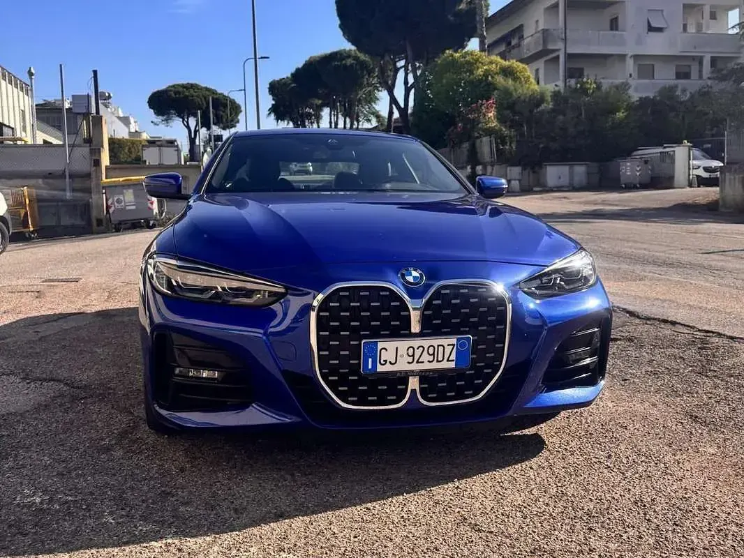 Usata BMW 430 M Sport 286 CV (210 kW) 2022 Blu/azzurro Coupé
