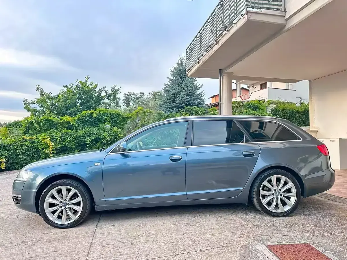 Usata Audi A6 140 CV (102 kW) 2008 Grigio Station wagon