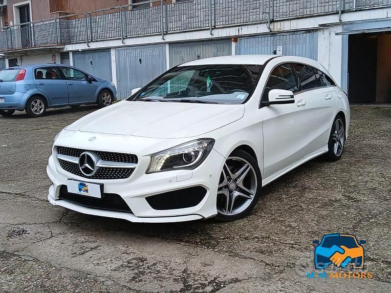 Usata Mercedes CLA220 Shooting Brake Premium 177 CV (130 kW) 2015 Bianco Station wagon
