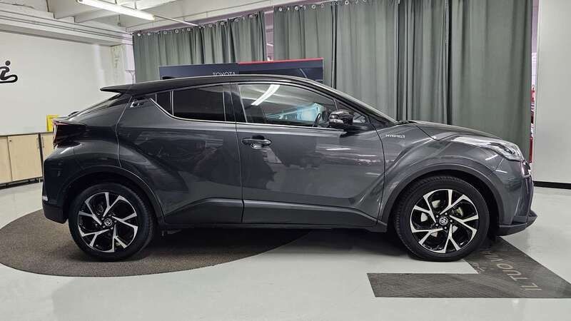 Usata Toyota C-HR Trend 184 CV (135 kW) 2020 Grigio SUV