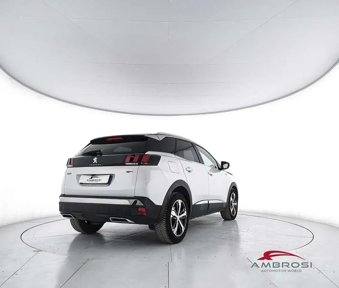 Usata Peugeot 3008 GT-line 131 CV (96 kW) 2018 Bianco SUV