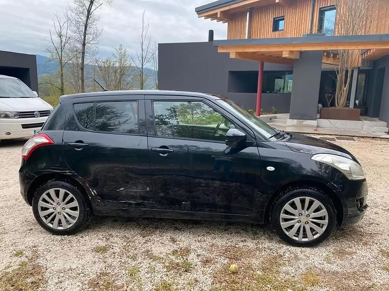 Usata Suzuki Swift GL 94 CV (69 kW) 2011 Nero Utilitaria