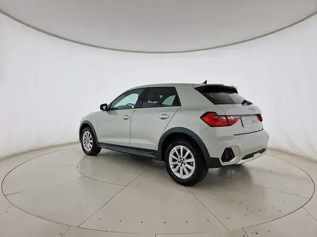 Usata Audi A1 Business 116 CV (85 kW) 2025 Argento cavo metallizzato SUV