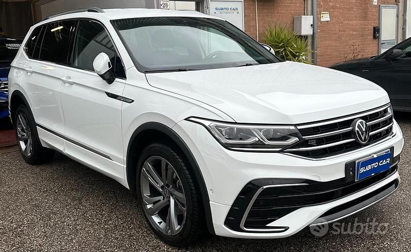 Usata VW Tiguan Allspace R-line 150 CV (110 kW) 2022 Bianco SUV