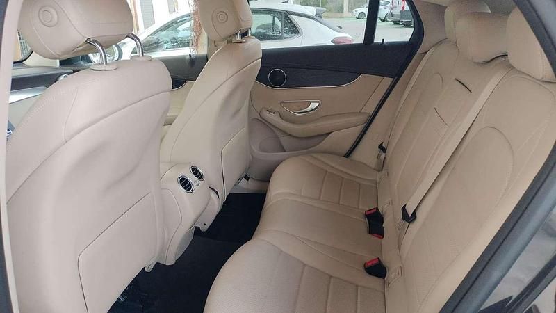 Usata Mercedes GLC300 Premium Plus 245 CV (180 kW) 2020 Nero Coupé