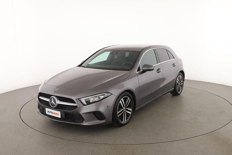 Usata Mercedes A180 Progressive 116 CV (85 kW) 2021 Grigio Berlina