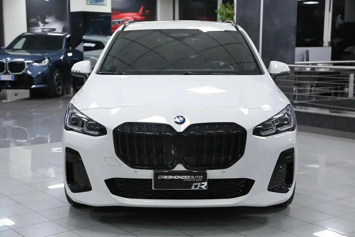Usata BMW 218 Active Tourer M Sport 150 CV (110 kW) 2024 Bianco Monovolume