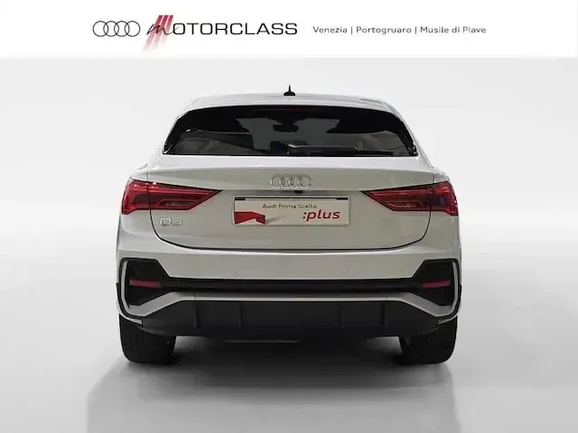 Usata Audi Q3 Sportback S-Line 150 CV (110 kW) 2025 Bianco SUV