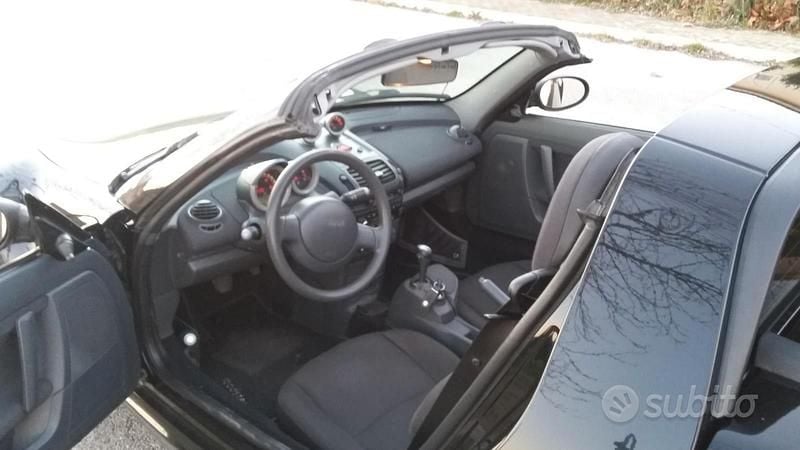 Usata Smart Roadster 61 CV (44 kW) 2003 Nero Cabrio