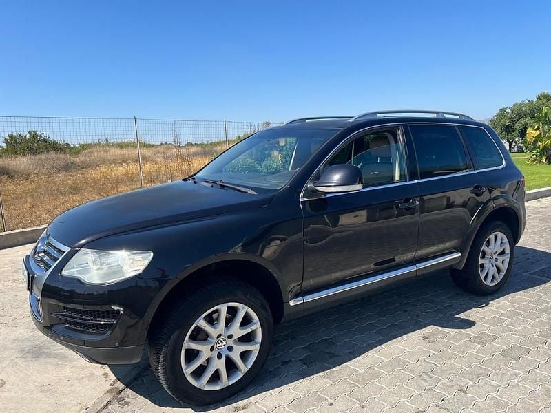 Usata 2010 VW Touareg SUV | 8500 € (Super prezzo) - Immagine 1/4