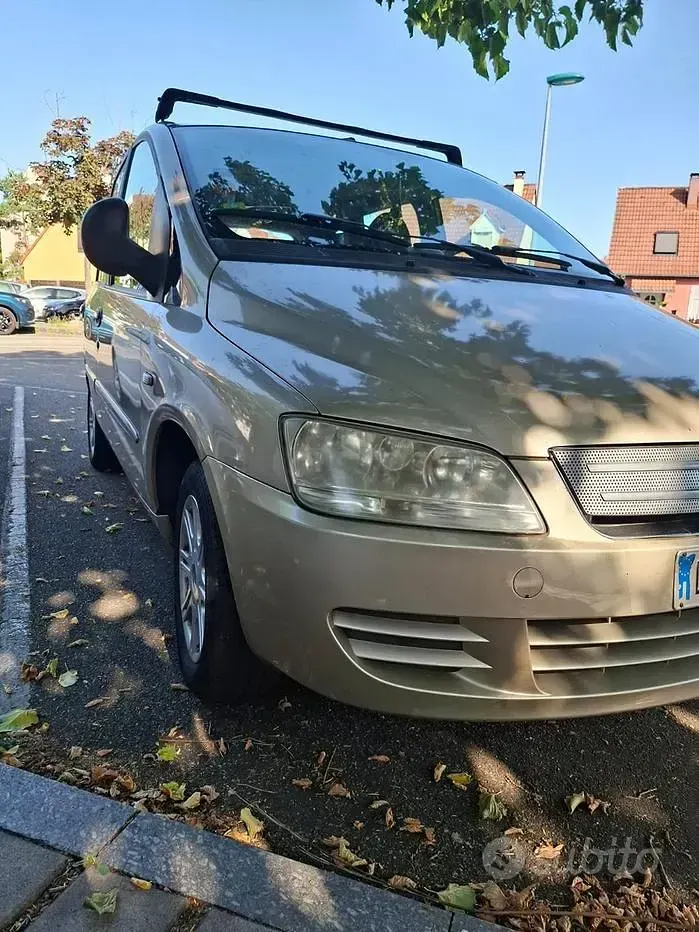 Usata Fiat Multipla 92 CV (67 kW) 2007 Marrone Monovolume