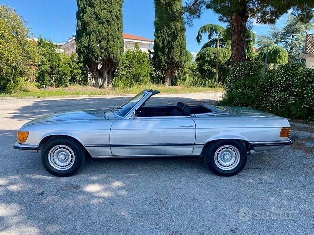 Usata Mercedes SL350 195 CV (143 kW) 1978 Cabrio