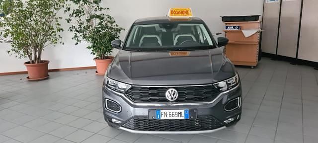 Grigio(met.) Usata 2018 VW T-Roc Advance SUV | 20.300 € (Cara) - Immagine 1/4
