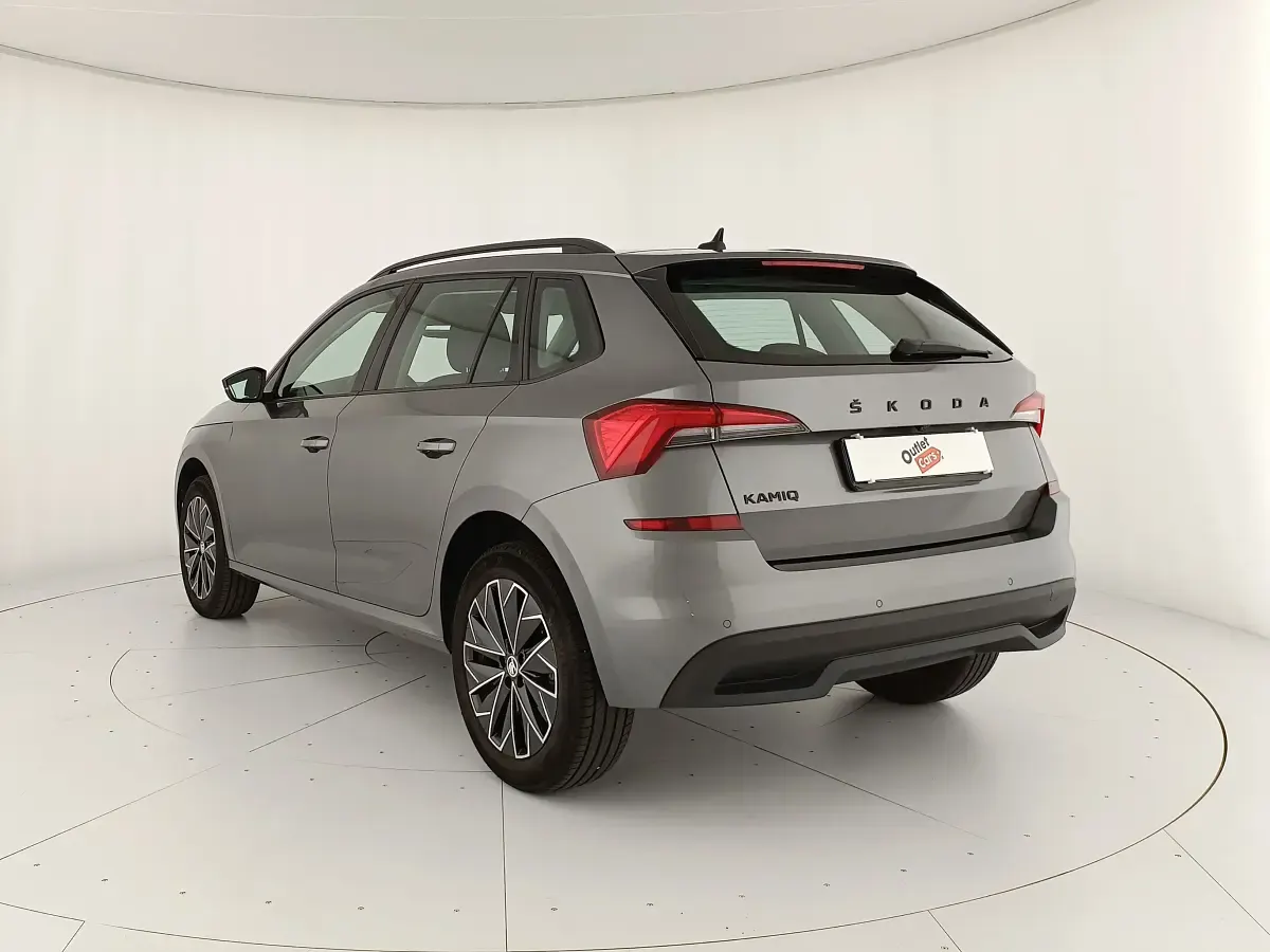 Usata Skoda Kamiq 95 CV (69 kW) 2023 Grigio SUV