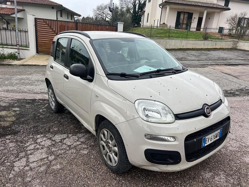 Usata Fiat Panda Pop 80 CV (58 kW) 2015 Beige Utilitaria