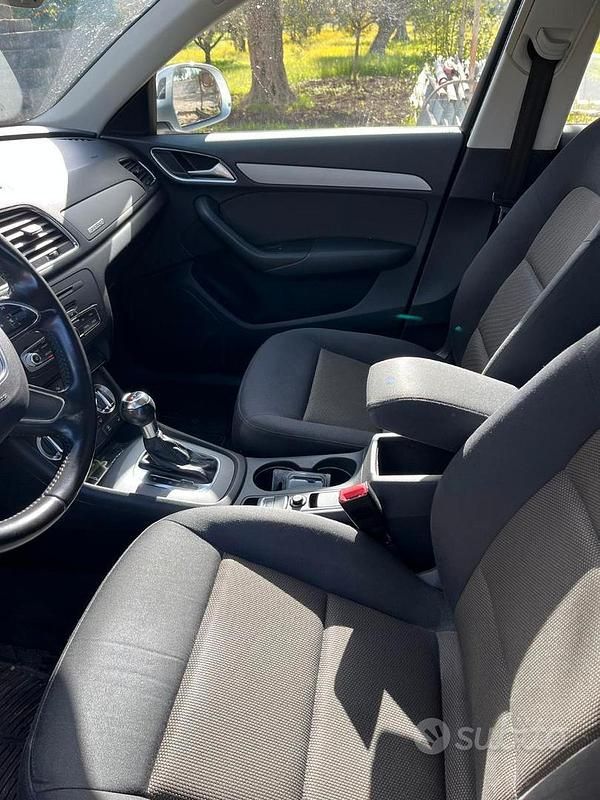 Usata Audi Q3 140 CV (102 kW) 2012 Grigio SUV