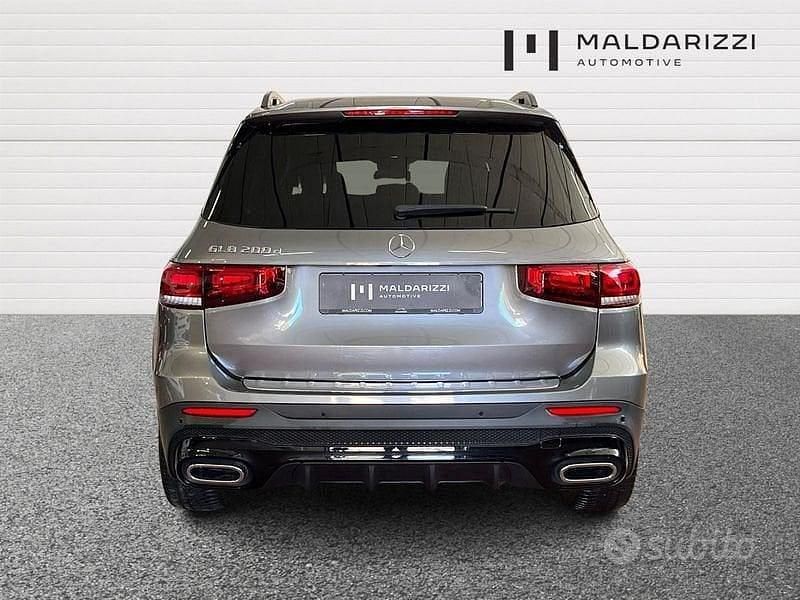 Usata Mercedes GLB200 Premium 150 CV (110 kW) 2023 Da sistemare SUV
