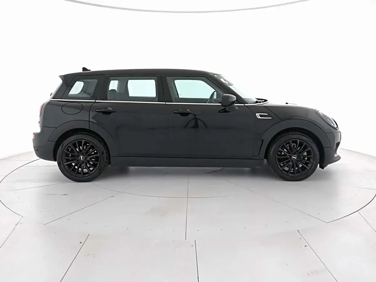 Usata Mini Cooper Clubman Classic 136 CV (100 kW) 2022 Midnight black Station wagon