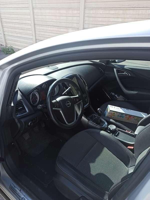 Usata Opel Astra 125 CV (91 kW) 2010 Grigio Berlina