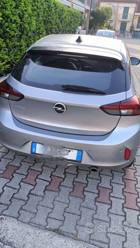 Usata Opel Corsa Elegance 102 CV (75 kW) 2021 Grigio Utilitaria