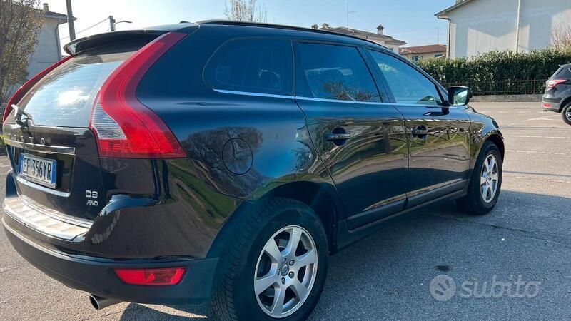 Usata Volvo XC60 163 CV (119 kW) 2011 Nero SUV