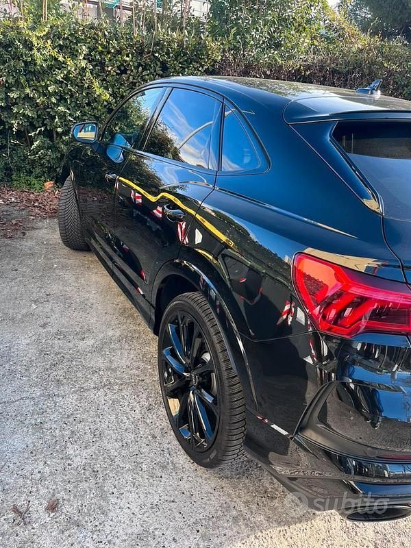 Usata Audi RS Q3 Sportback 400 CV (294 kW) 2024 Nero SUV